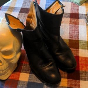 Black Frye Chelsea Boot